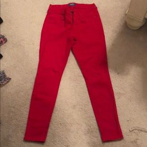 EVERYTHING MUST GO.Old navy rockstar jeans size 4